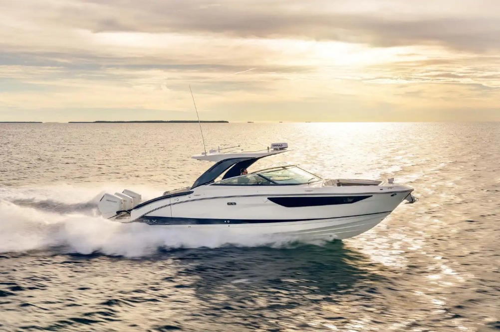 Sea Ray SLX