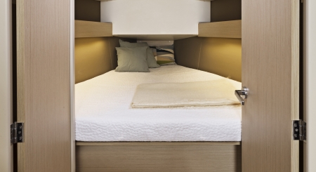 beneteau oceanis 30.1 image 8