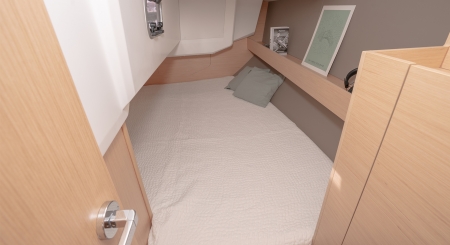 beneteau oceanis 30.1 image 10