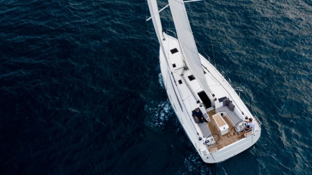 beneteau oceanis 40.1 image 1