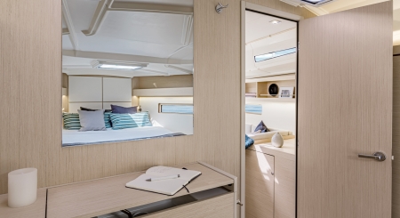 beneteau oceanis 40.1 image 9