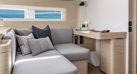 beneteau oceanis yacht 54 image 10
