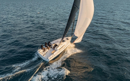 beneteau first 30 image 4