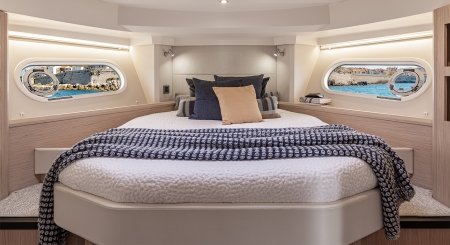 beneteau swift trawler 41 sedan image 8
