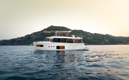 beneteau swift trawler 54 image 7