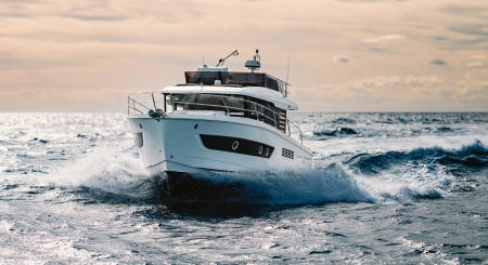 beneteau swift trawler 37 fly image 1