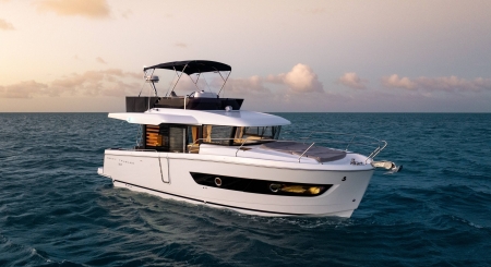 beneteau swift trawler 37 fly image 3