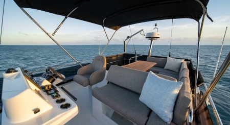 beneteau swift trawler 37 fly image 6