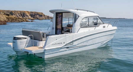 beneteau antares 8 image 3