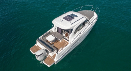 beneteau antares 8 image 4