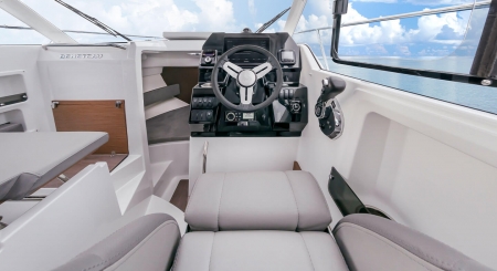 beneteau antares 8 image 6