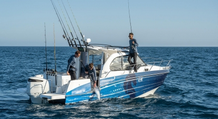 beneteau antares 8 fishing image 4