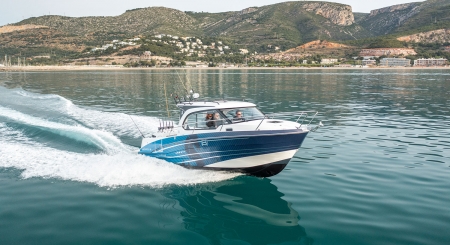 beneteau antares 8 fishing image 5