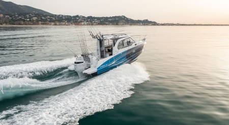 beneteau antares 8 fishing image 10