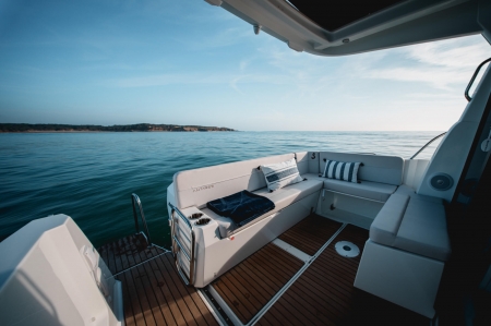 beneteau antares 9 image 1
