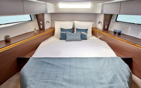 beneteau antares 12 fly image 6