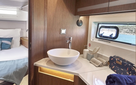 beneteau antares 12 fly image 7
