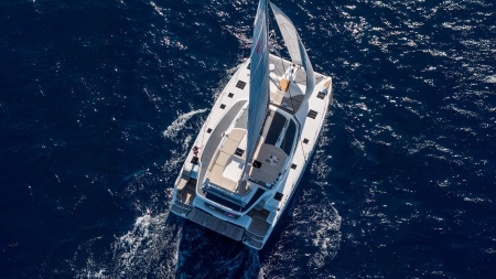 fountaine pajot fp44 image 3