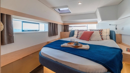 fountaine pajot fp44 image 12