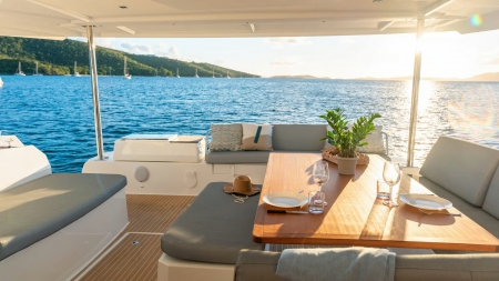 fountaine pajot fp51 image 7