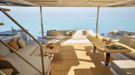 fountaine pajot y70s image 4