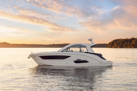 sea ray sundancer 370 image 2