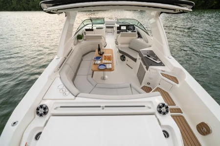 sea ray slx 350 image 2