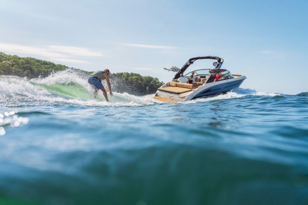 sea ray sdx 250 surf image 2