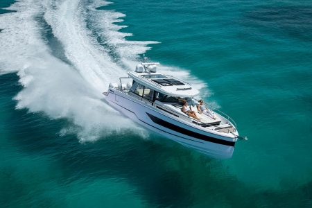 wellcraft 38 explorer image 3