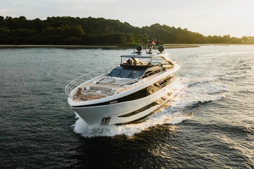 Princess Yachts Y Class